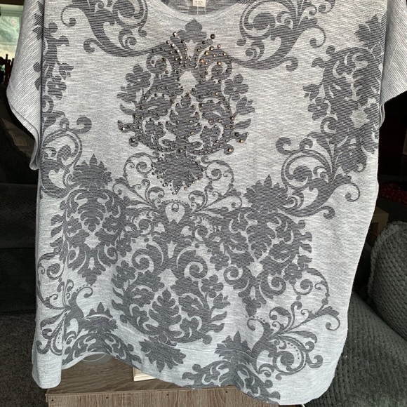 EUC Dress Barn short-sleeve top, women’s Sz XL - Picture 2 of 3